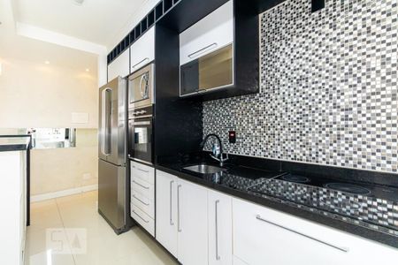 Apartamento à venda com 65m², 2 quartos e 1 vagaCozinha e Área de Serviço