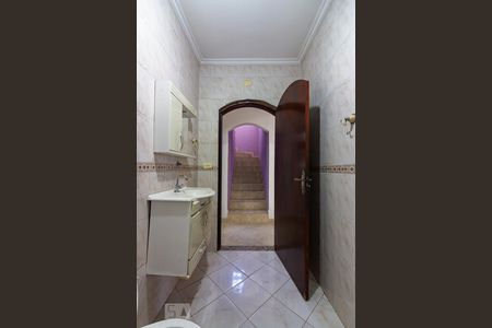 Casa à venda com 130m², 2 quartos e 2 vagas Casa à venda com 130m², 2 quartos e 2 vagasBanheiro