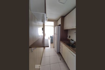Apartamento à venda com 47m², 2 quartos e 1 vaga Apartamento à venda com 47m², 2 quartos e 1 vagaCozinha e Área de Serviço