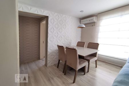 Sala de apartamento à venda com 2 quartos, 47m² em Mato Grande, Canoas