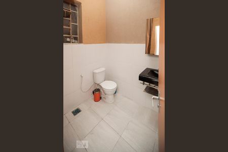 Apartamento para alugar com 110m², 2 quartos e sem vagaBanheiro