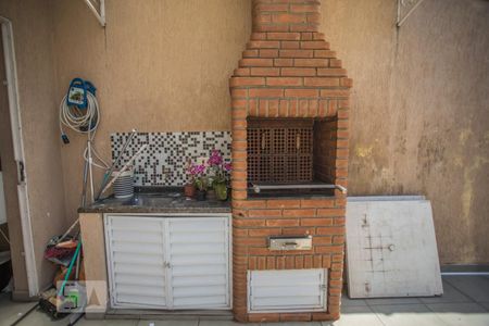 Casa para alugar com 190m², 4 quartos e 4 vagas Casa para alugar com 190m², 4 quartos e 4 vagasQuintal - Churrasqueira