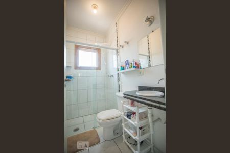 Casa para alugar com 190m², 4 quartos e 4 vagas Casa para alugar com 190m², 4 quartos e 4 vagasBanheiro Suíte 3