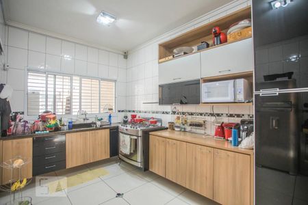 Casa para alugar com 190m², 4 quartos e 4 vagas Casa para alugar com 190m², 4 quartos e 4 vagasCozinha - Armários