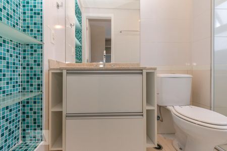 Apartamento à venda com 86m², 2 quartos e 2 vagas Apartamento à venda com 86m², 2 quartos e 2 vagasBanheiro da Suíte