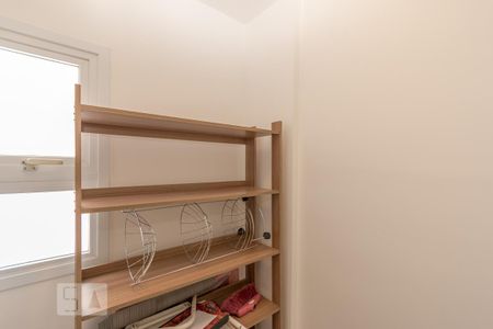 Apartamento à venda com 86m², 2 quartos e 2 vagas Apartamento à venda com 86m², 2 quartos e 2 vagasQuarto de Serviço