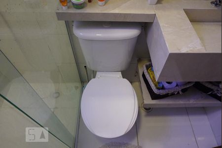 Casa de condomínio à venda com 65m², 2 quartos e 1 vaga Casa de condomínio à venda com 65m², 2 quartos e 1 vagaBanheiro