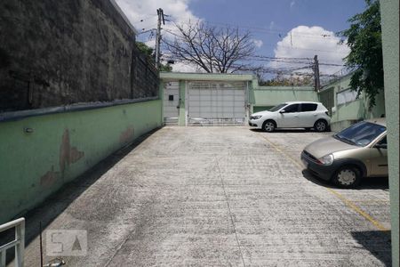 Casa de condomínio à venda com 65m², 2 quartos e 1 vaga Casa de condomínio à venda com 65m², 2 quartos e 1 vagaEstacionamento