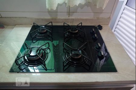 Casa de condomínio à venda com 65m², 2 quartos e 1 vaga Casa de condomínio à venda com 65m², 2 quartos e 1 vagaCozinha