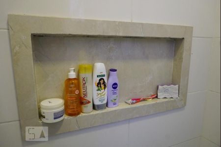 Casa de condomínio à venda com 65m², 2 quartos e 1 vaga Casa de condomínio à venda com 65m², 2 quartos e 1 vagaBanheiro