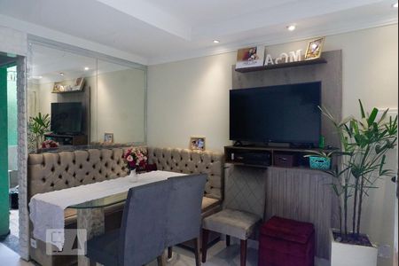 Casa de condomínio à venda com 65m², 2 quartos e 1 vaga Casa de condomínio à venda com 65m², 2 quartos e 1 vagaSala