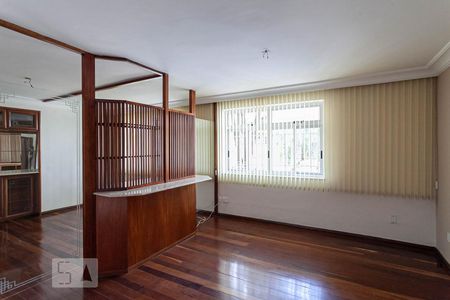 Sala 1 de apartamento à venda com 3 quartos, 155m² em Cidade Nova, Belo Horizonte