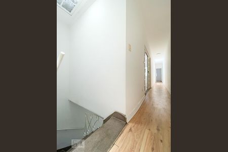 Casa à venda com 268m², 3 quartos e 1 vagaCorredor