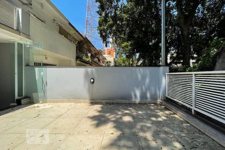 Casa à venda com 268m², 3 quartos e 1 vagaQuintal da frente