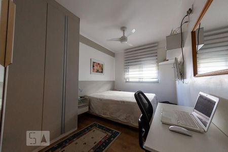 Suíte de apartamento à venda com 3 quartos, 63m² em Passo das Pedras, Porto Alegre