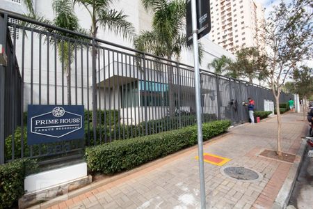 Apartamento para alugar com 61m², 2 quartos e 1 vagaFachada