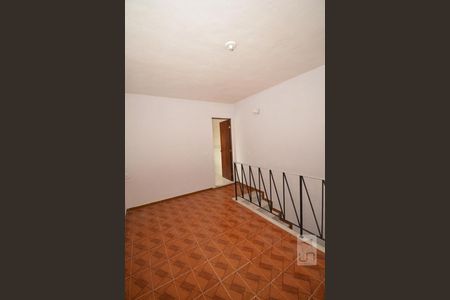 Sala de casa de condomínio para alugar com 2 quartos, 48m² em Oswaldo Cruz, Rio de Janeiro