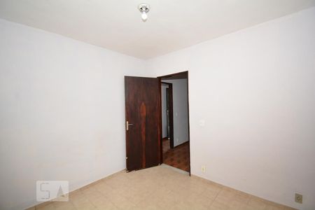 Quarto 1 de casa de condomínio para alugar com 2 quartos, 48m² em Oswaldo Cruz, Rio de Janeiro