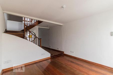 Hall de Entrada de casa para alugar com 1 quarto, 200m² em Bela Vista, São Paulo