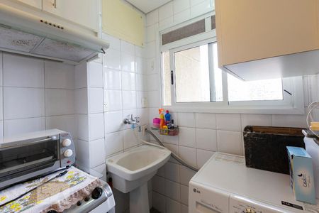 Apartamento para alugar com 58m², 2 quartos e 1 vagaÁrea de Serviço