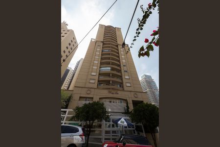 Apartamento para alugar com 58m², 2 quartos e 1 vagaFachada