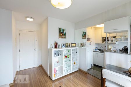 Sala de apartamento para alugar com 2 quartos, 58m² em Vila Nova Conceição, São Paulo