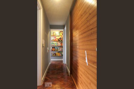 Corredor de apartamento à venda com 3 quartos, 140m² em Gávea, Rio de Janeiro