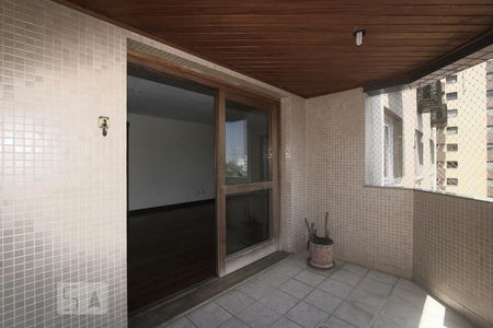 SACADA de apartamento à venda com 3 quartos, 150m² em Auxiliadora, Porto Alegre