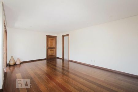SALA de apartamento para alugar com 3 quartos, 150m² em Auxiliadora, Porto Alegre
