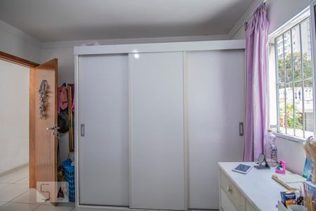 Casa à venda com 207m², 5 quartos e 1 vagaSuíte