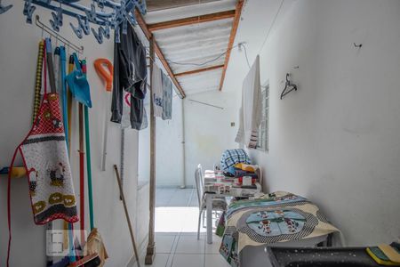 Casa à venda com 207m², 5 quartos e 1 vagaÁrea de Serviço - Edícula