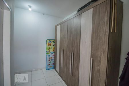 Casa à venda com 207m², 5 quartos e 1 vagaCorredor - Edícula