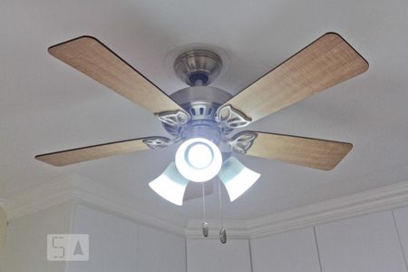 Casa à venda com 390m², 3 quartos e 4 vagas Casa à venda com 390m², 3 quartos e 4 vagasSuíte