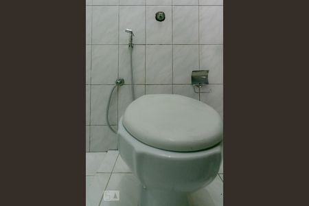 Casa à venda com 360m², 3 quartos e 1 vagaBanheiro da Suíte