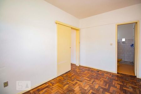 Quarto de apartamento à venda com 1 quarto, 40m² em Sarandi, Porto Alegre