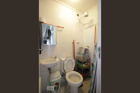 Apartamento para alugar com 159m², 3 quartos e 3 vagasBanheiro de Serviço