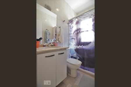 Apartamento para alugar com 159m², 3 quartos e 3 vagasBanheiro