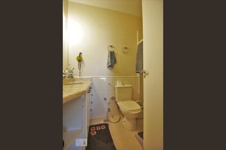 Apartamento para alugar com 159m², 3 quartos e 3 vagasBanheiro da suíte 2