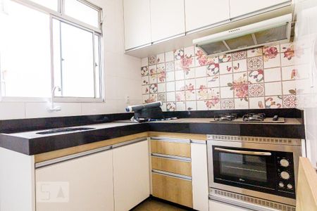 Apartamento para alugar com 66m², 3 quartos e 1 vagaCozinha