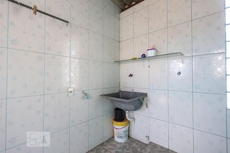Casa à venda com 120m², 4 quartos e sem vagaLavanderia