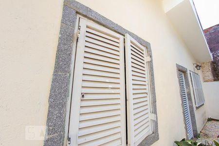 Casa à venda com 240m², 2 quartos e 1 vagaFachada