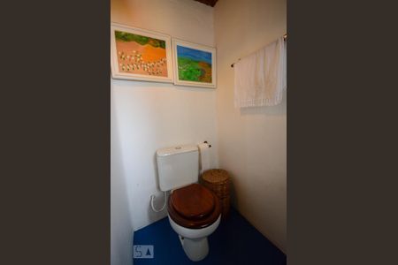 Casa à venda com 500m², 6 quartos e sem vagaLavabo