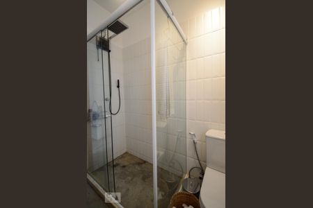 Casa à venda com 500m², 6 quartos e sem vagaBanheiro do Studio