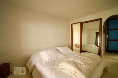 Casa à venda com 500m², 6 quartos e sem vagaSuíte 1