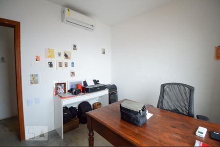 Casa à venda com 500m², 6 quartos e sem vagaStudio