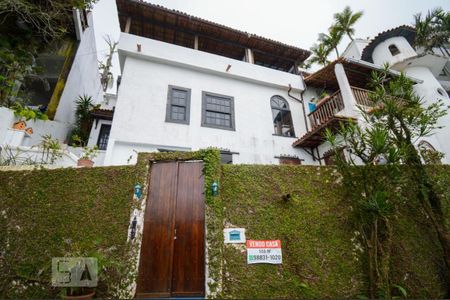 Casa à venda com 500m², 6 quartos e sem vagaFachada