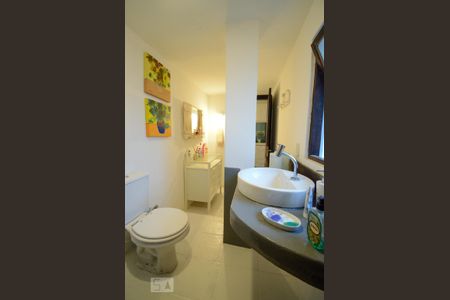 Casa à venda com 500m², 6 quartos e sem vagaBanheiro Social