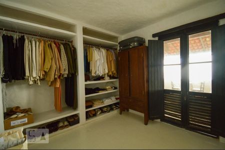 Casa à venda com 500m², 6 quartos e sem vagaCloset da suíte 1