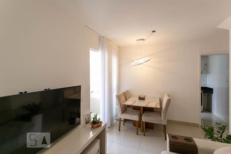 Sala de apartamento à venda com 2 quartos, 65m² em Planalto, Belo Horizonte