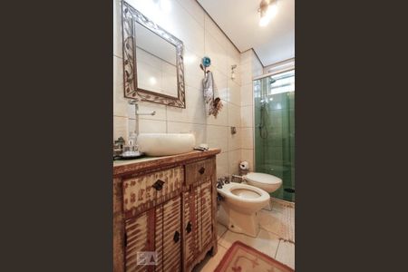 Apartamento à venda com 125m², 2 quartos e 1 vaga Apartamento à venda com 125m², 2 quartos e 1 vagaLavabo